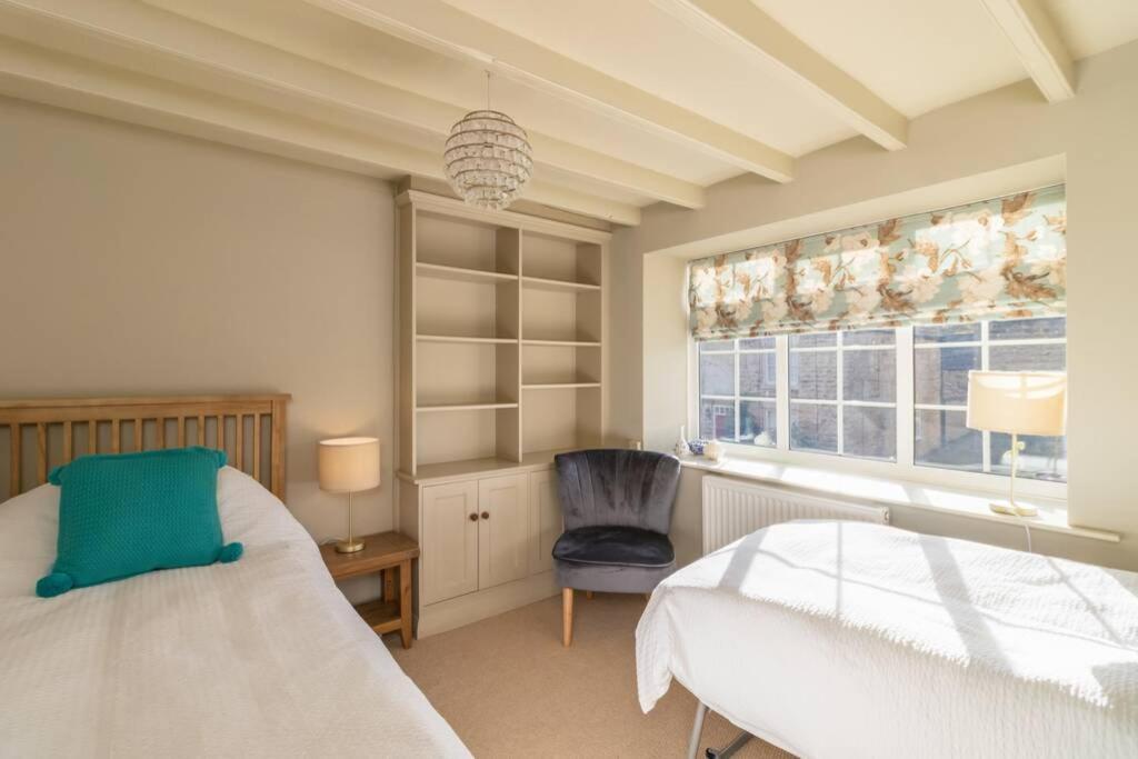 Dene Cottage, Welburn Extérieur photo